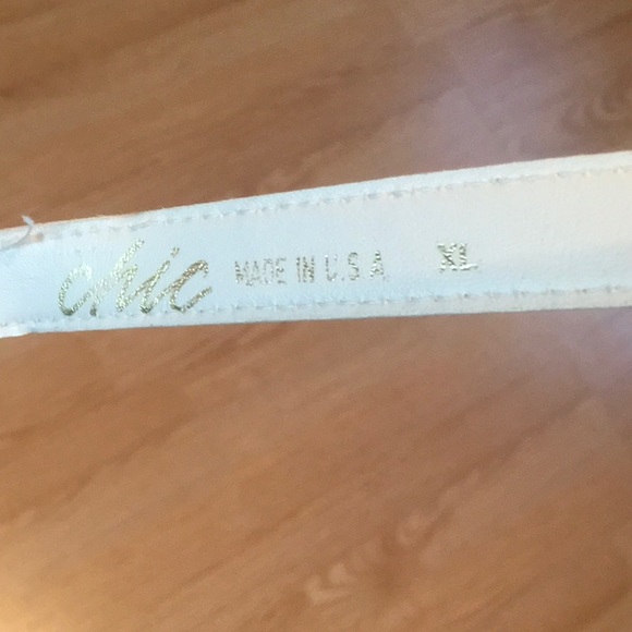 Chic Belt - Picture 5 of 5